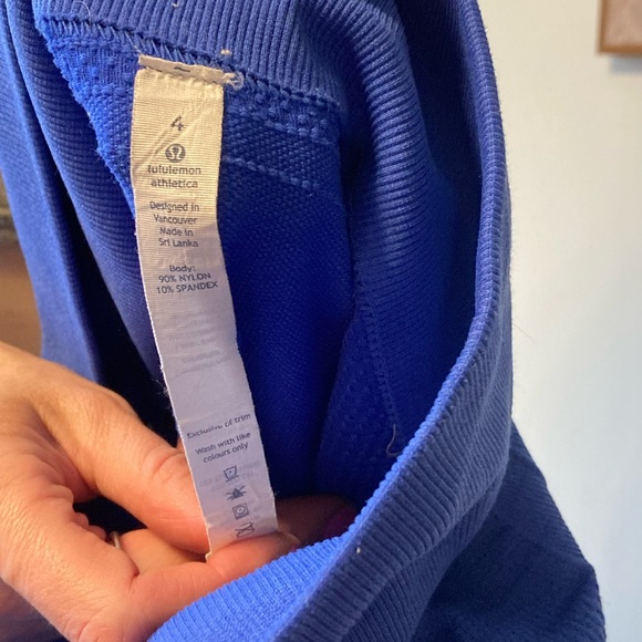 Lululemon 4 very thick compression ribbed leggings. - Picture 4 of 8